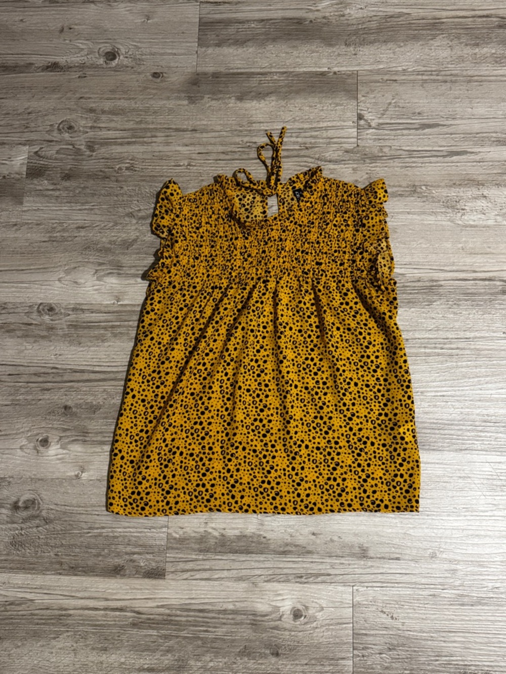 Smocked Yellow Animal-Print Blouse with Ruffle Sleeves size M